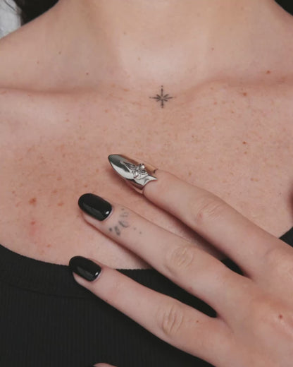 Illyria nail cap ring