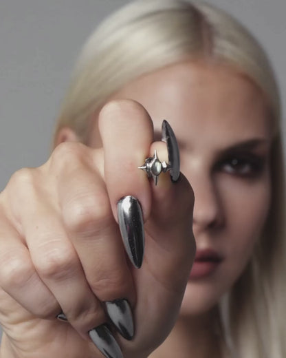 Aesterix stud earrings